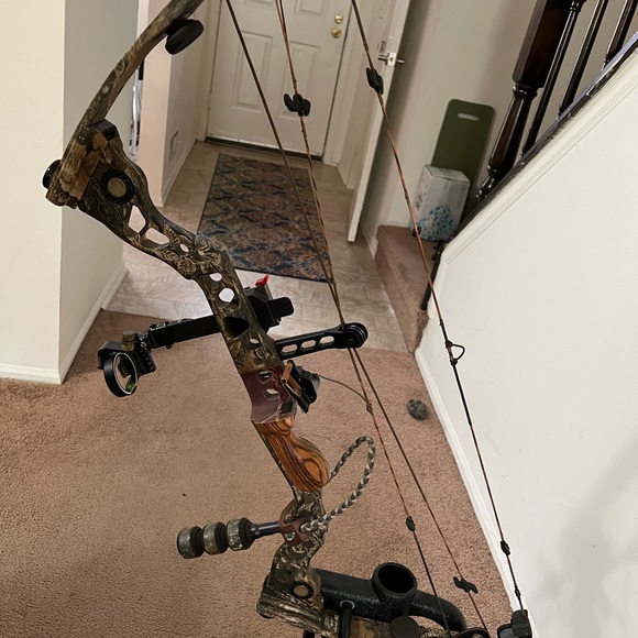 Mathew’s bow and arrow model Legacy - Picture 5 of 8